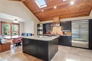 2881 Cravey Dr NE, Atlanta, GA 30345 - Photo 10