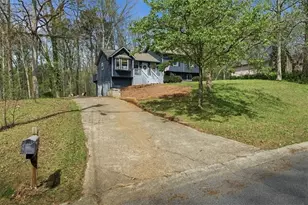 4123 Inola Trail NE, Roswell, GA 30075 - Photo 40
