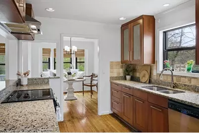 4123 Inola Trail NE, Roswell, GA 30075 - Photo 12