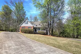 10 Carriage Ln NW, Cartersville, GA 30120 - Photo 1