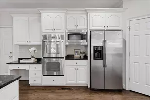 250 Steeple Pointe Dr, Roswell, GA 30076 - Photo 12