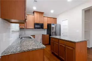 3275 Clear View Dr, Snellville, GA 30078 - Photo 4