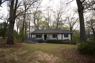 2955 Flowers Dr, Douglasville, GA 30135 - Photo 2