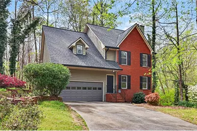 2227 McQuiston Drive SW, Marietta, GA 30064 - Photo 2