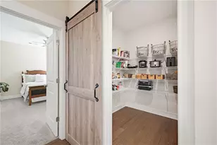 2444 Oxenwood Dr SW, Marietta, GA 30064 - Photo 10