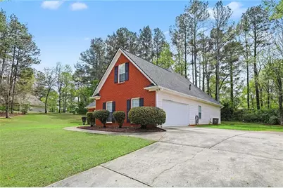 1041 Olive Drive, Hampton, GA 30228 - Photo 4