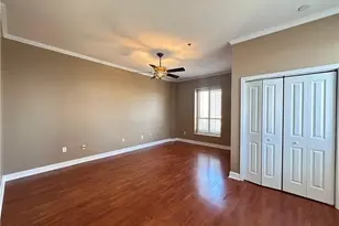 2626 Peachtree Rd NW, Atlanta, GA 30305 - Photo 10