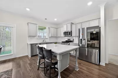 379 Blue Juniper Circle, Loganville, GA 30052 - Photo 8