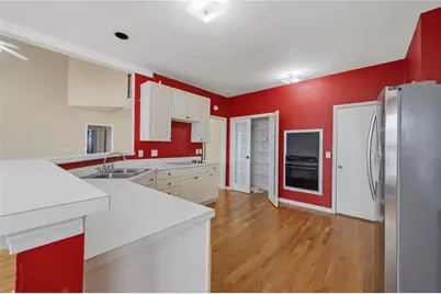 2165 Wildwood Lake Drive, Suwanee, GA 30024 - Photo 20