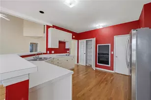 2165 Wildwood Lake Dr, Suwanee, GA 30024 - Photo 20