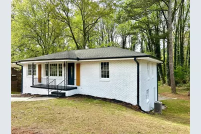 2344 Hollyridge Dr SW, Marietta, GA 30060 - Photo 2