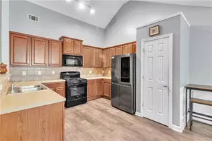 4044 Amberleigh Trce, Gainesville, GA 30507 - Photo 6