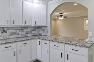 2890 Lakemont Pl SW, Marietta, GA 30060 - Photo 18