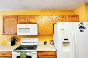 4353 Flat Stone Ln, Snellville, GA 30039 - Photo 10