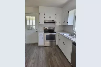 2640 Bluffton Road, Buford, GA 30519 - Photo 10