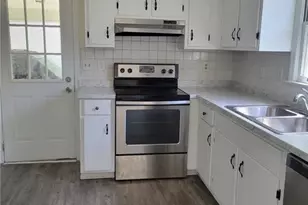 2640 Bluffton Rd, Buford, GA 30519 - Photo 10