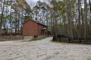 2292 Brookfield Dr, Lawrenceville, GA 30043 - Photo 14