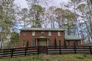 2292 Brookfield Dr, Lawrenceville, GA 30043 - Photo 6