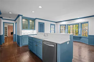 6255 Mountain Brook Ln, Atlanta, GA 30328 - Photo 14