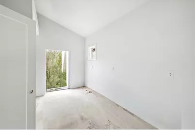 2471 Saint Patrick Street SE, Atlanta, GA 30317 - Photo 8