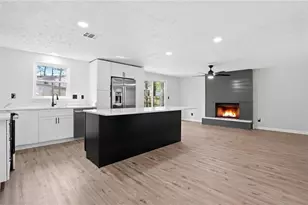 6746 Graves Mill Dr, Norcross, GA 30093 - Photo 8