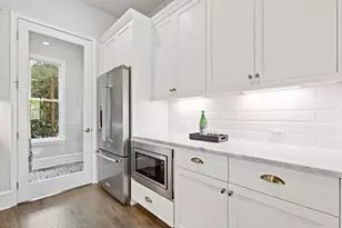 3454 Landen Pine Ct NE, Atlanta, GA 30305 - Photo 14