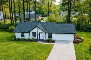 4536 Osage Ct, Stone Mountain, GA 30083 - Photo 2