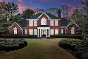 2520 Heritage Ct, Buford, GA 30518 - Photo 2