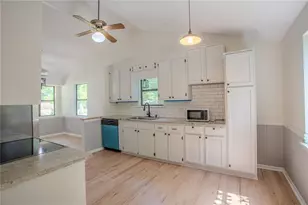 1287 Candlelite Ln, Snellville, GA 30078 - Photo 6