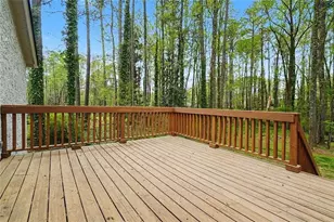 1827 Meadowood Dr, Marietta, GA 30062 - Photo 24