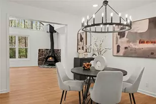 1827 Meadowood Dr, Marietta, GA 30062 - Photo 12