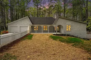 1827 Meadowood Dr, Marietta, GA 30062 - Photo 2