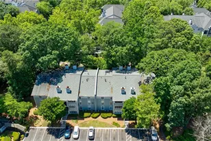 215 Summit N Dr NE, Atlanta, GA 30324 - Photo 30