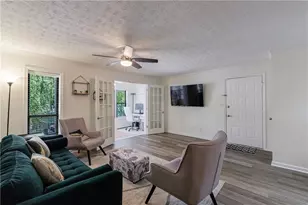 215 Summit N Dr NE, Atlanta, GA 30324 - Photo 6