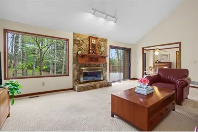 2252 Chimney Springs, Marietta, GA 30062 - Photo 10