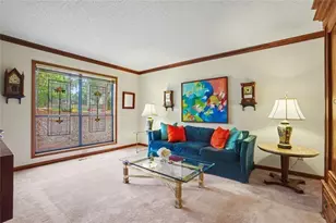 2252 Chimney Springs, Marietta, GA 30062 - Photo 6