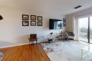 300 Johnson Ferry Road NE, Atlanta, GA 30328 - Photo 12