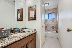 1321 Bee Blossom Trail, Lawrenceville, GA 30044 - Photo 10