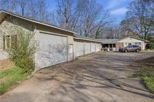 3931 Green Dr, Gainesville, GA 30506 - Photo 10