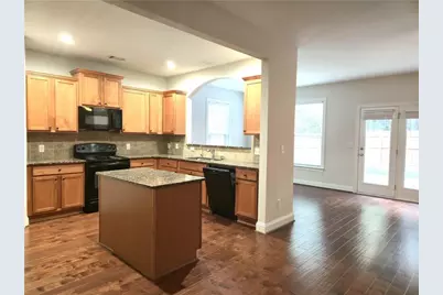 3825 Seaton Drive, Suwanee, GA 30024 - Photo 8