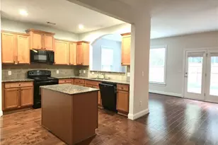 3825 Seaton Dr, Suwanee, GA 30024 - Photo 8