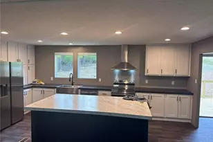 4933 Patterson Ln, Gainesville, GA 30506 - Photo 2