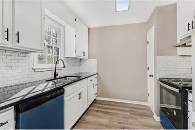 3377 Montheath Pass, Duluth, GA 30096 - Photo 10