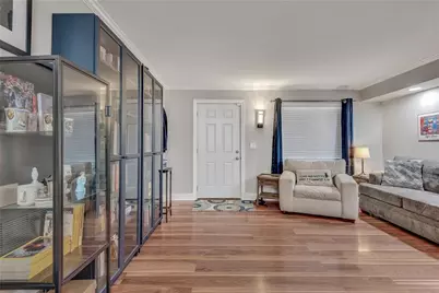 3083 Colonial Way #M, Atlanta, GA 30341 - Photo 4