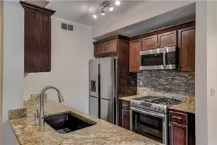 2626 Peachtree Rd NW, Atlanta, GA 30305 - Photo 16
