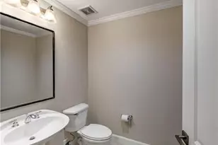 2626 Peachtree Rd NW, Atlanta, GA 30305 - Photo 18
