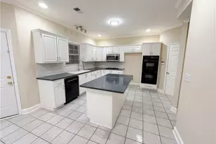 3805 Lenna Dr, Snellville, GA 30039 - Photo 6