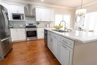1194 Manor Crest Court NE, Marietta, GA 30068 - Photo 10