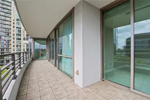 700 Park Regency Pl, Atlanta, GA 30326 - Photo 20