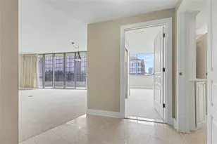 700 Park Regency Pl, Atlanta, GA 30326 - Photo 6